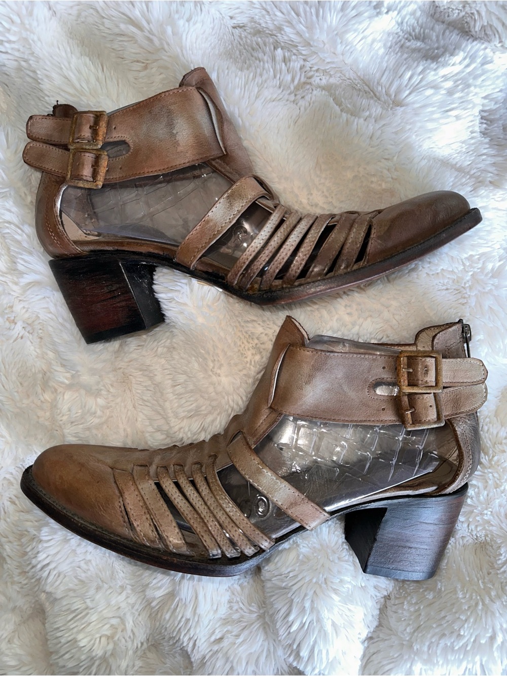 RARE Freebird Blake {11} Gladiator Strappy Ankle Boots Distressed Sandals NWOB